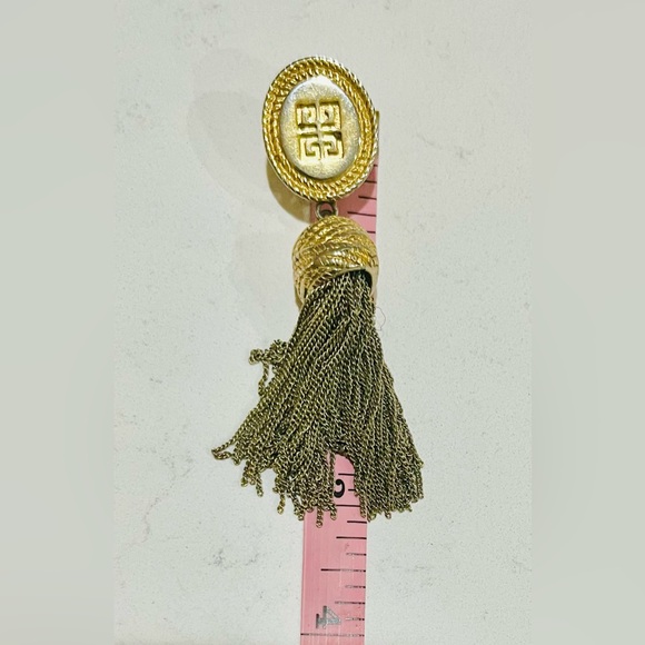RARE VINTAGE Givenchy Paris Large Tassel Dangle Clip-on Earrings Vintage Jewelry - Picture 8 of 8